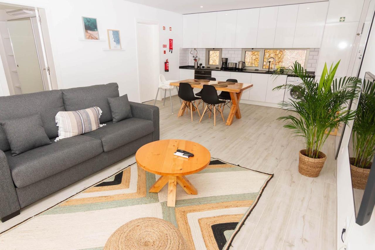 Ericeira Surf Apartments Ngoại thất bức ảnh